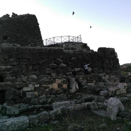 Hostal Filoxenia Di Umberto Sassari Exterior foto