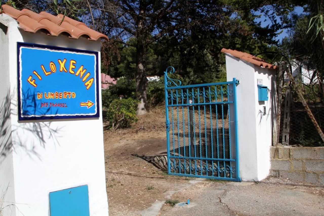 Hostal Filoxenia Di Umberto Sassari Exterior foto