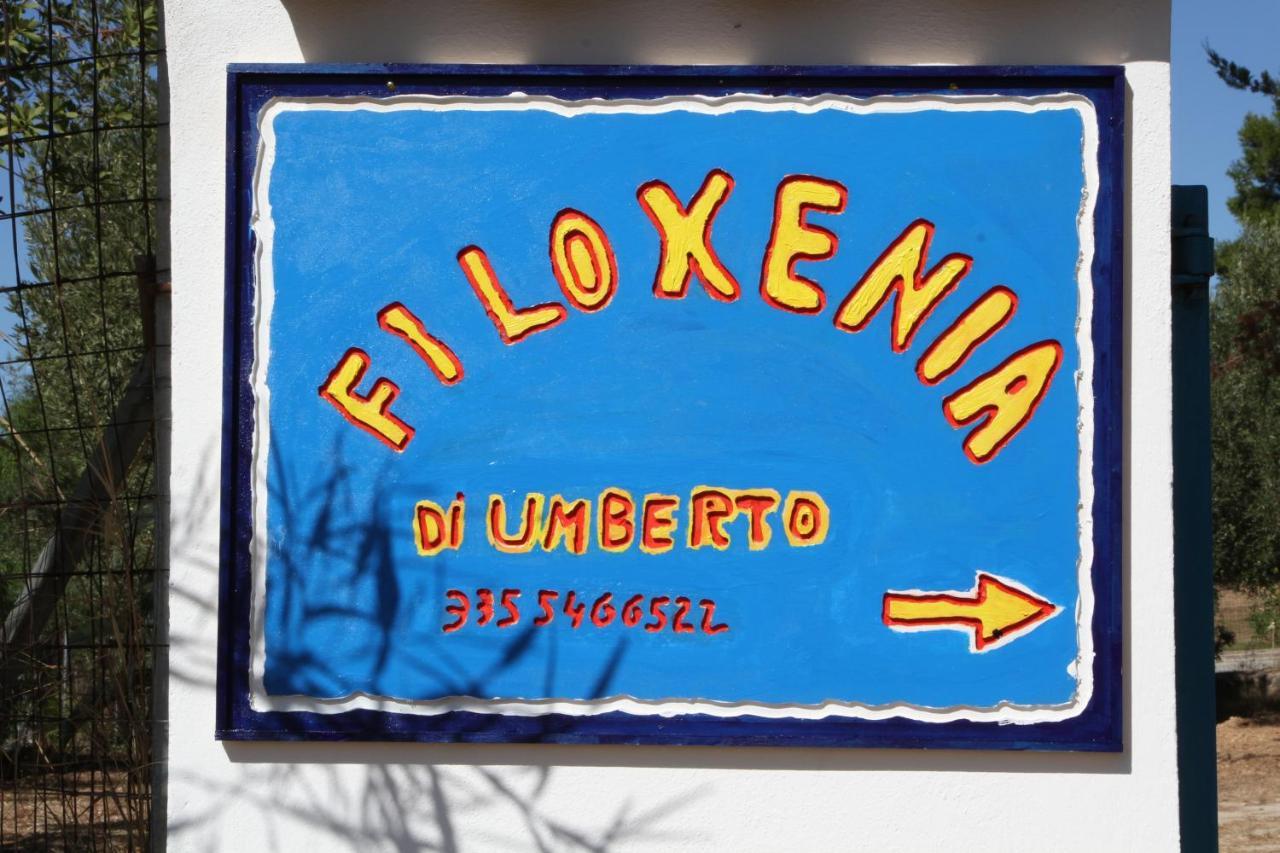 Hostal Filoxenia Di Umberto Sassari Exterior foto