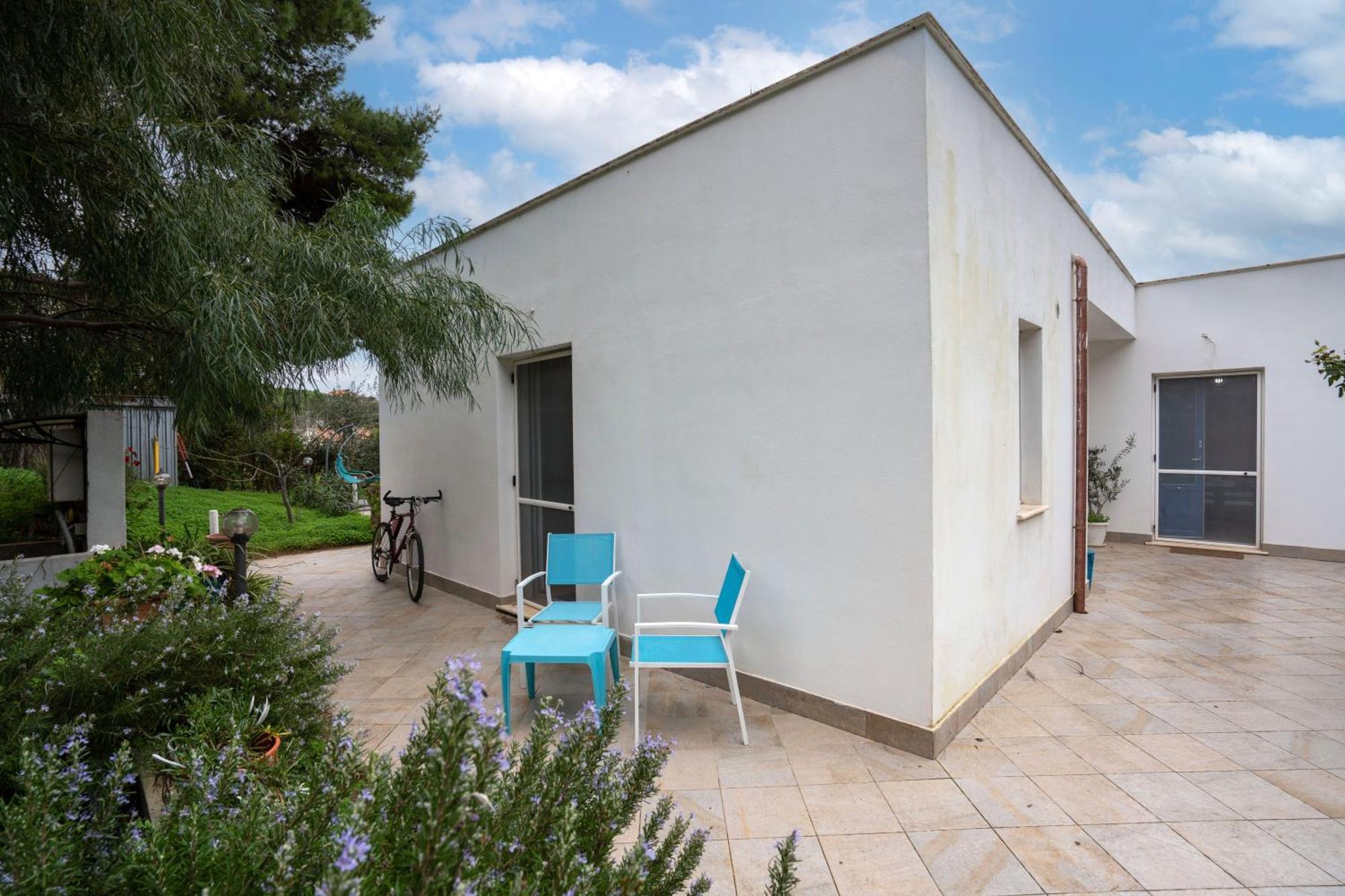 Hostal Filoxenia Di Umberto Sassari Exterior foto