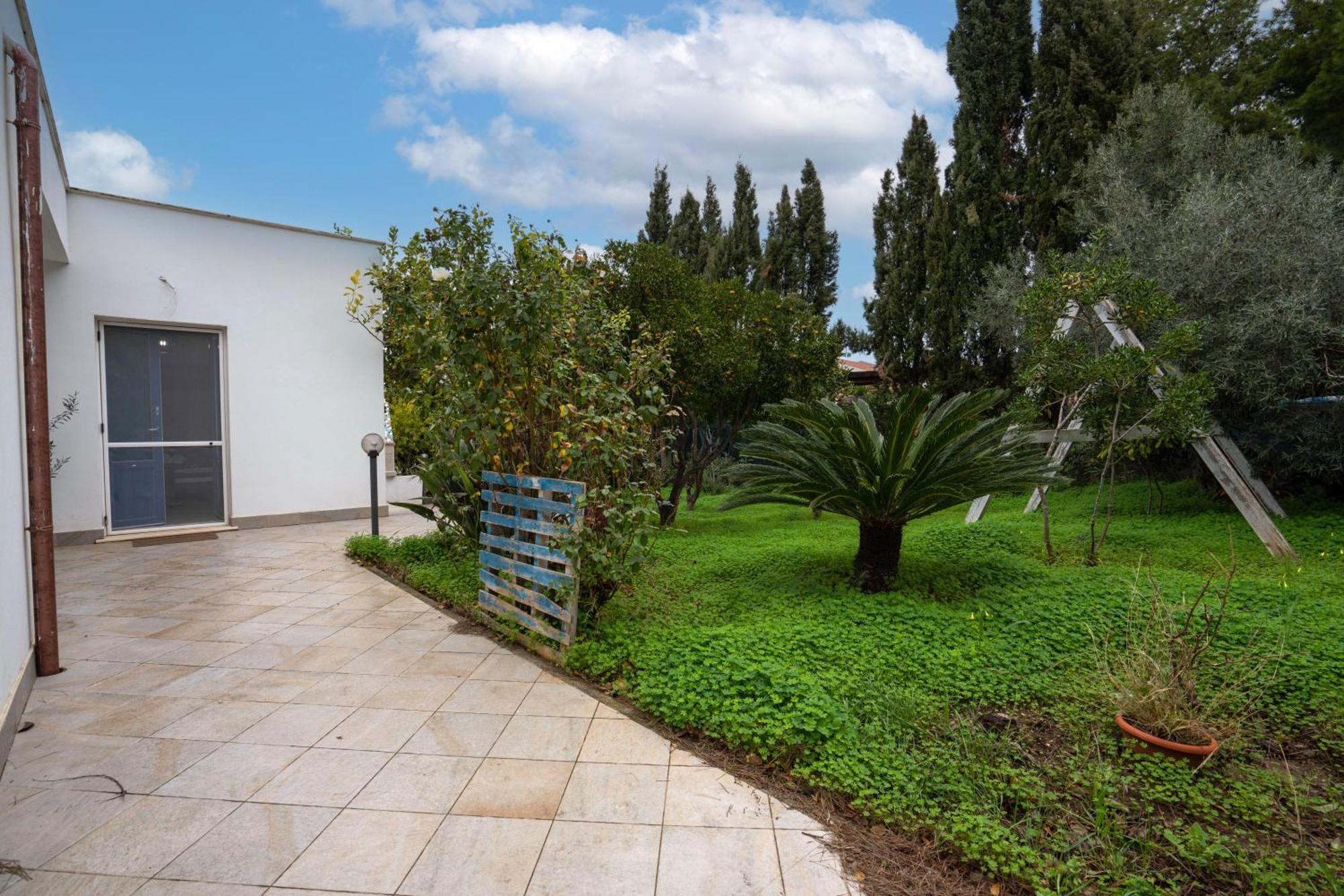 Hostal Filoxenia Di Umberto Sassari Exterior foto